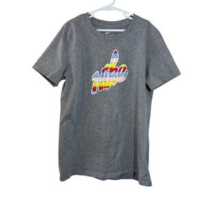 The Nike Tee Small Gray Front Logo Graphic Striped Red Blue Pink Yellow Knit Top